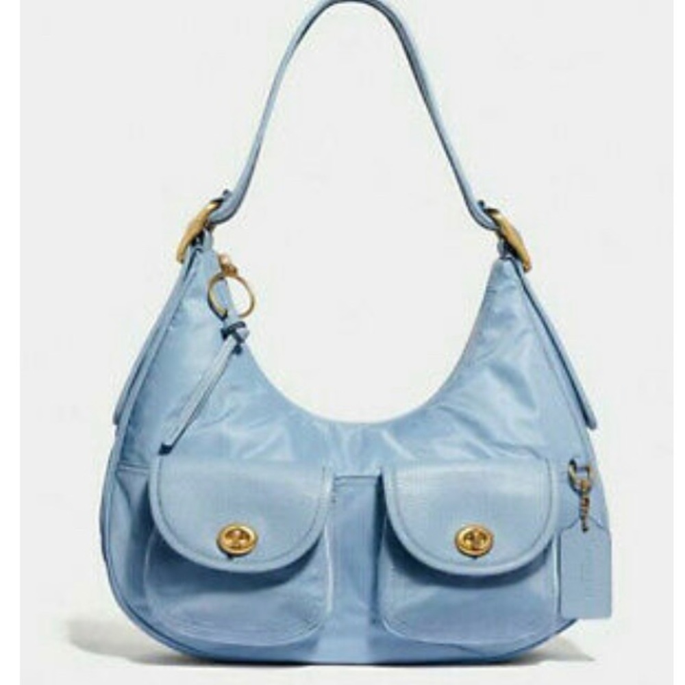 ⛔️BLACK Friday Deal ⛔️Gorgeous waterproof Coach